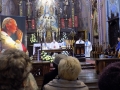 Pielgrzymka do Drzwi Świętych w Bazylice NMP Anielskiej w Dąbrowie Górniczej (22.10.2016) [021]