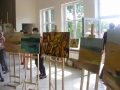 [038] IV Międzynarodowy Plener Malarski im. ks. Marcina Dubiela „Cieślin – 2015″ (09.08.2015 - wystawa robocza w Domu Ludowym w Cieślinie) (8)