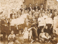 [002] Chór parafialny, młodzież i dzieci - 1923 r.