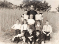 [042] Ks. Stanisław Cebo z ministrantami - 1962 r.