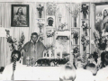 [071] Nabożeństwo w kaplicy garażowej w Kwaśniowie Dolnym - ks. Bonifacy Tłustochowicz - 06.1984 r.