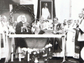[075] Pogrzeb śp. ks. Marcina Dubiela - przewodniczy bp. kielecki Mieczysław Jaworski, z prawej ks. Jerzy Król - 15.05.1986 r.